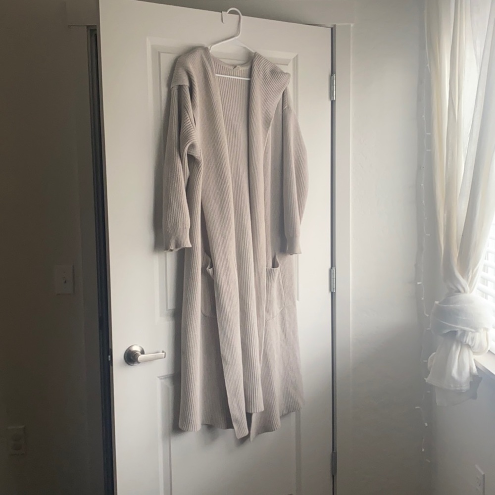 Goumi organic cotton women’s grey cardigan (color Cascade)